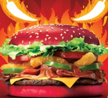 Burger King unveils the Angriest Whopper with a flavour-infused red bun (CNW Group/Burger King Canada)